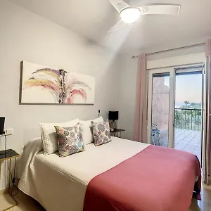 apartamento-playa-la-via-p.es-andalucia.com/
